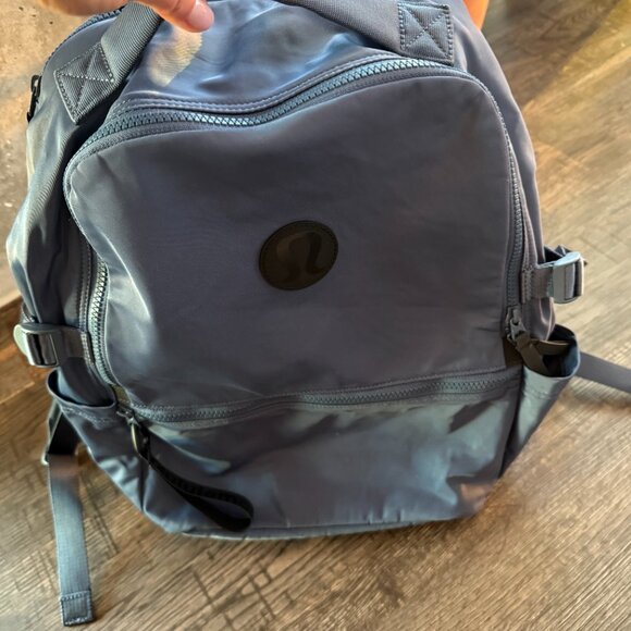 Lululemon New Crew Backpack 22L True Navy - Picture 8 of 9